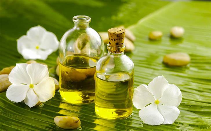 aceites vegetales y aceites esenciales para pieles envejecidas